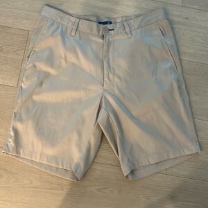 Stitch men’s shorts size 32